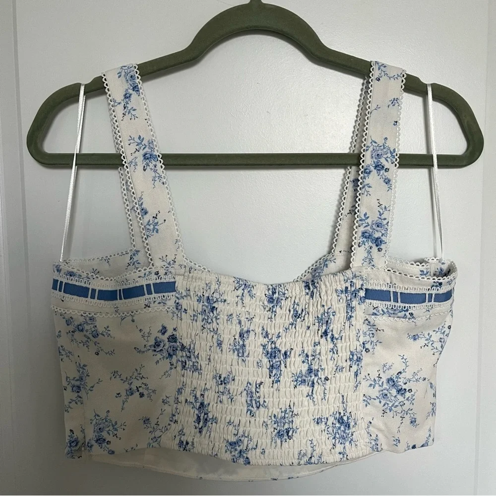 NEW Altar’d State Blue Floral Crop Top Size Large NWT - Picture 9 of 9